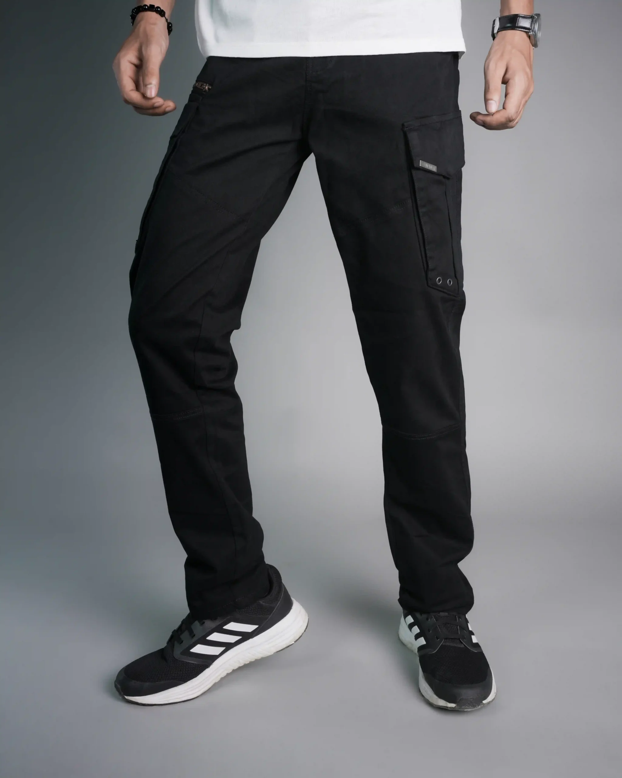 best-black-cargo-pant-in-bd