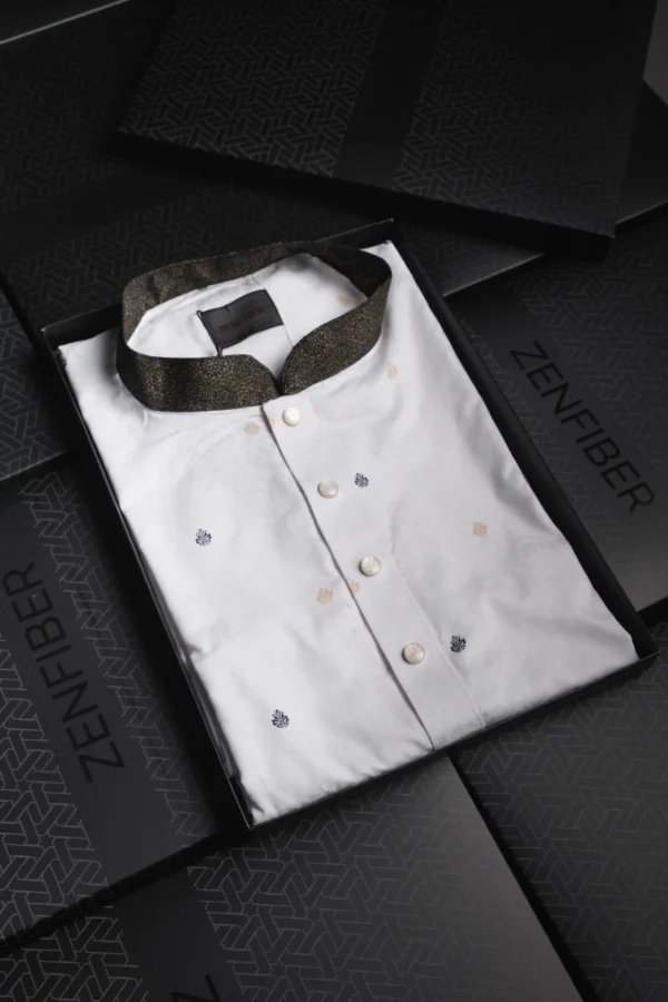 Jacquard Punjabi - White - Crest